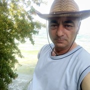 Արտակ Գալստյան Լևոնի on My World.